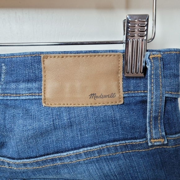 Madewell 10" High Riser Skinny Skinny Raw Hem Jeans Size 25S - Picture 11 of 11